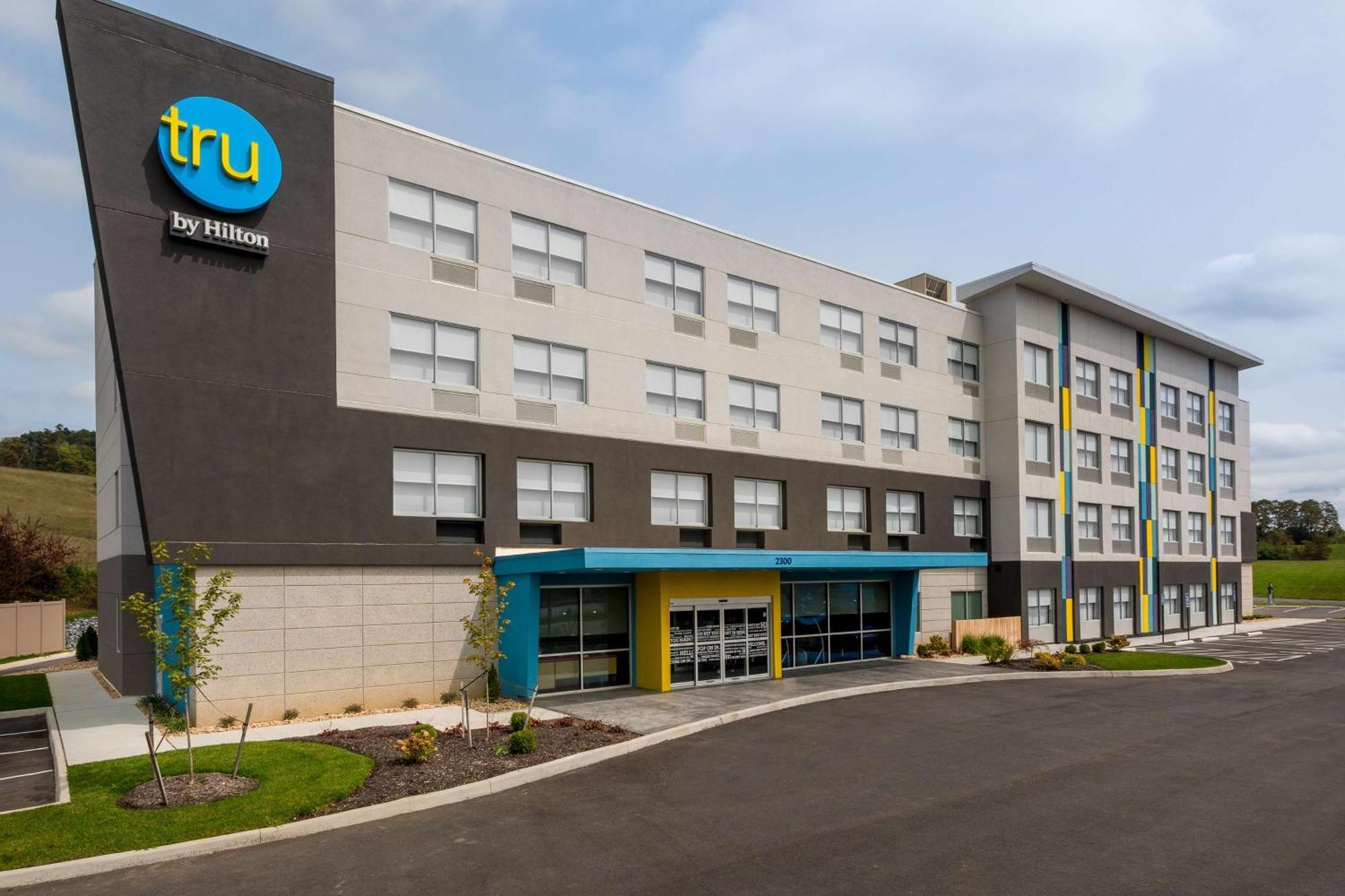 Tru By Hilton Radford Hotel Christiansburg Bagian luar foto